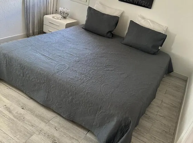 Natval * Αντίμπ